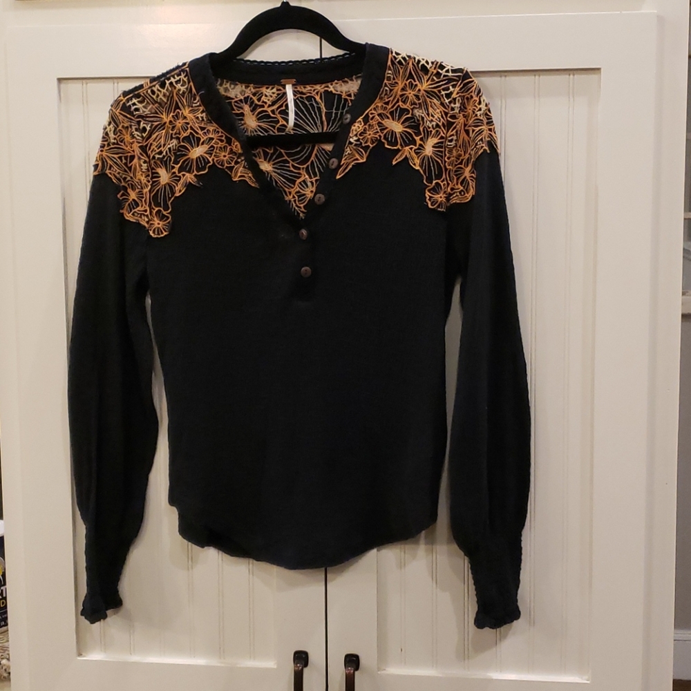 Free People Pull Over Knit Shirt